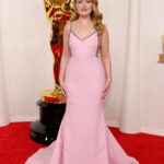 Amelia Dimoldenberg in a pink Gucci gown at the 2024 Oscars.