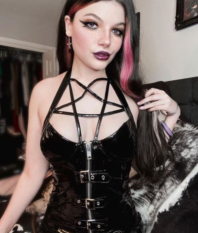 Fetish Goth Fashion