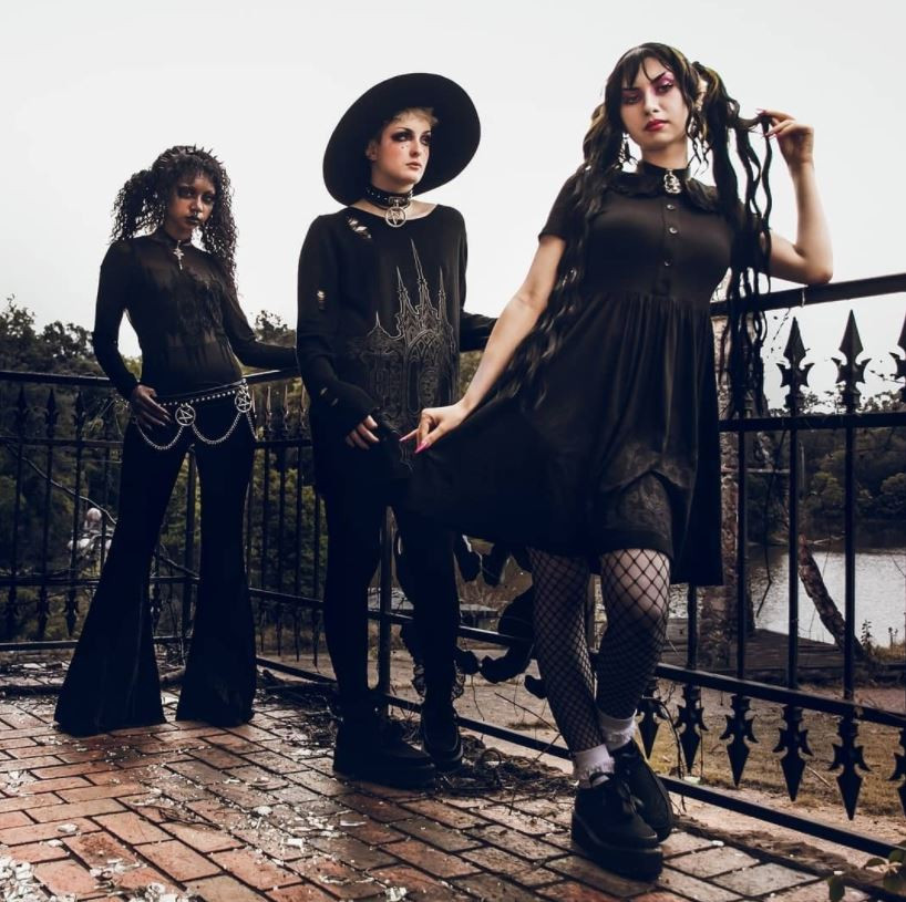 Nu-Goth Fashion
