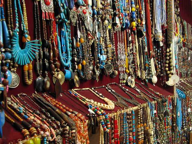 Accessories at Hong Kong Lane, Pune