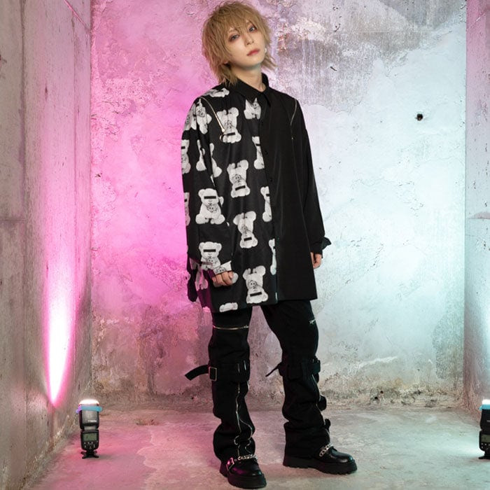 Chisa from visual kei band ACME wearing a button-down shirt with a bear print on one side with baggy zipper punk pants by Amilige.