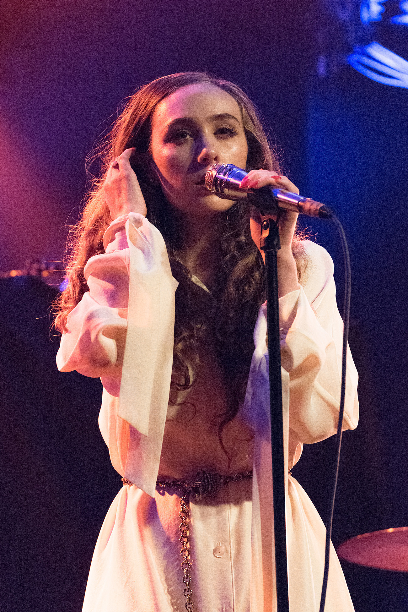 Chappell Roan performs live on stage at The Showbox on September 30, 2017 in Seattle, Washington, showcasing her early stage presence and style evolution.