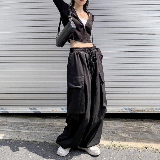 Another Woman in Downtown girl Acubi outfit