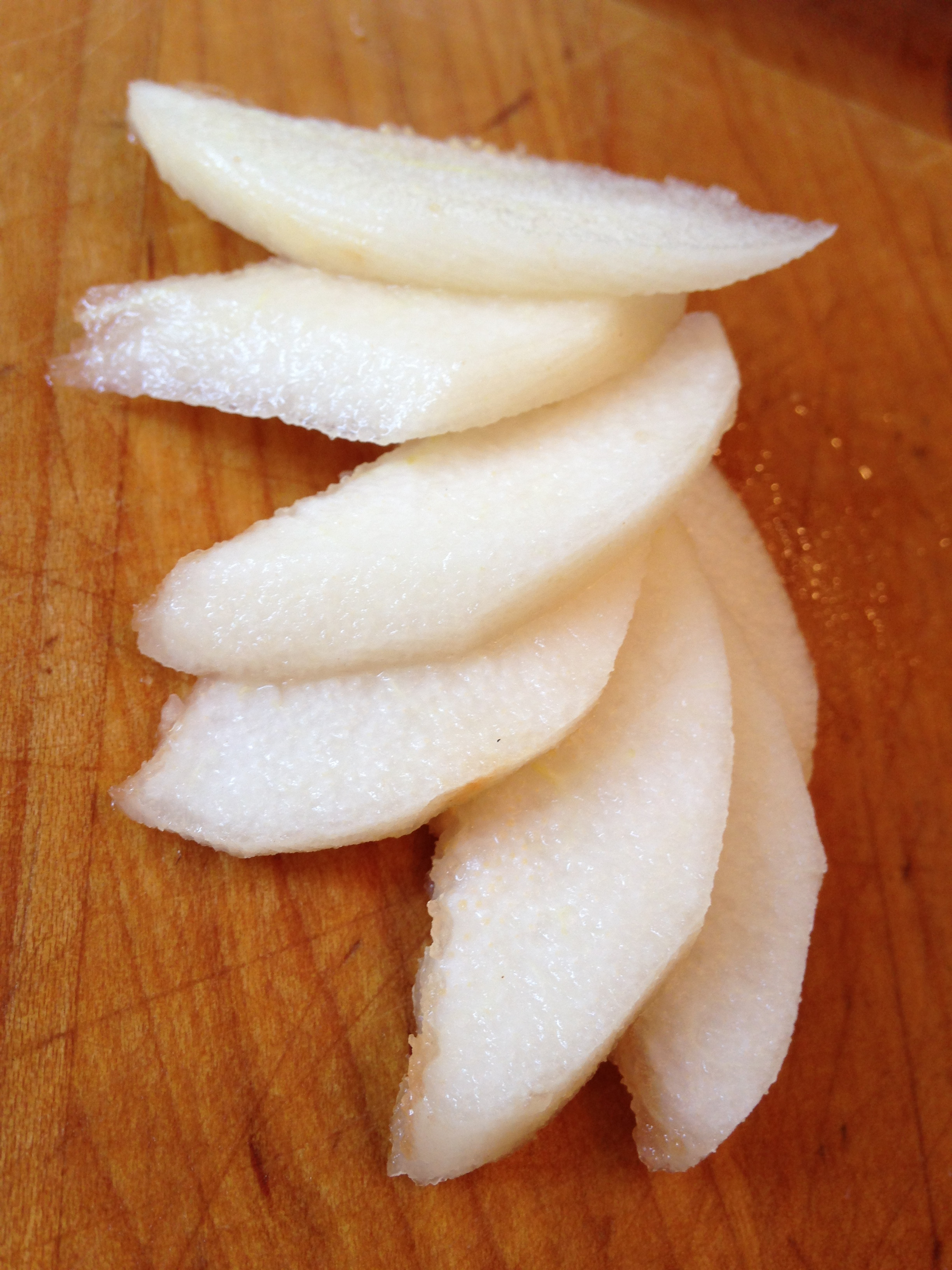 Pear slices for preserves