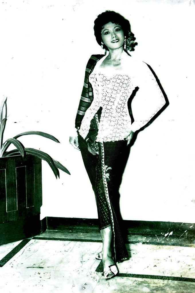 Vickie Dutton wearing her designs