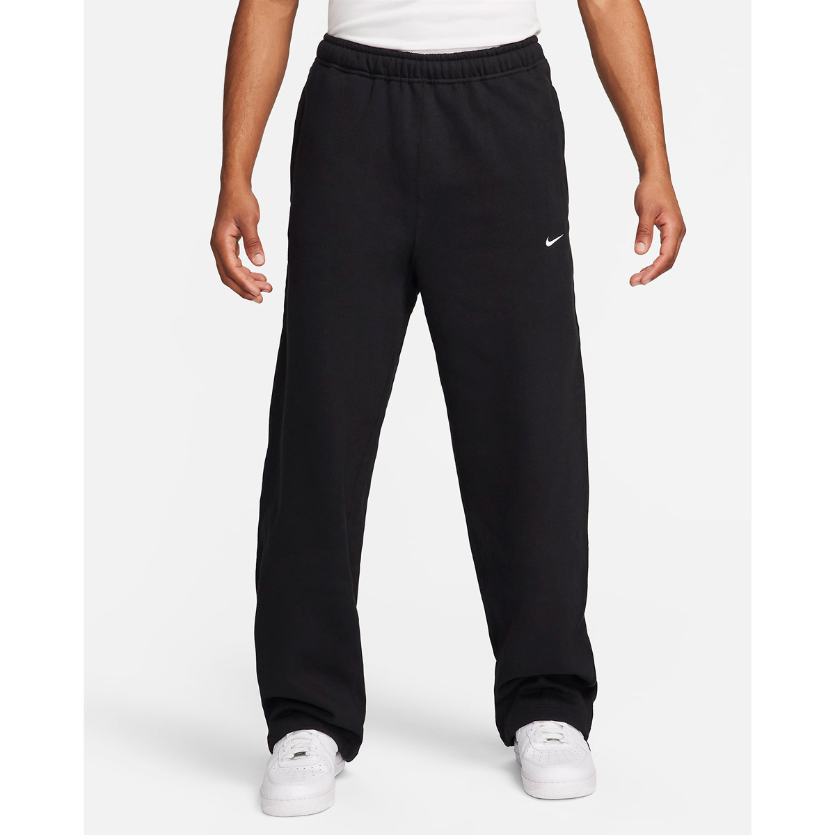 Nike Solo Swoosh Men’s Open-Hem Fleece Pants for High School Fashion 2024 Boys