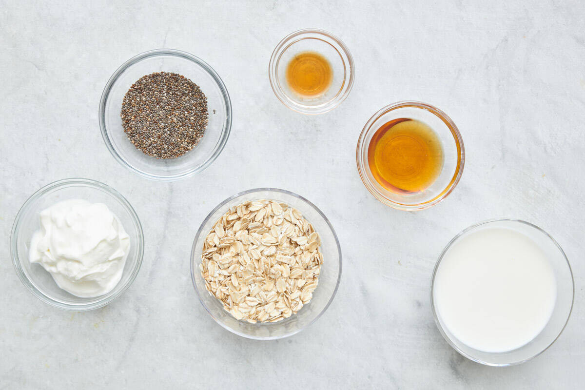 Ingredients needed for making overnight oats