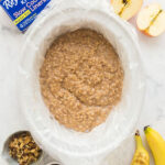 Close-up of uncooked old fashioned oats