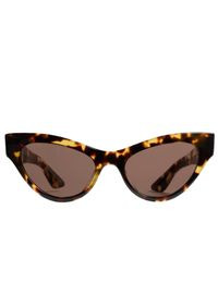Sunglasses trends 2025 13 aec8b140a7