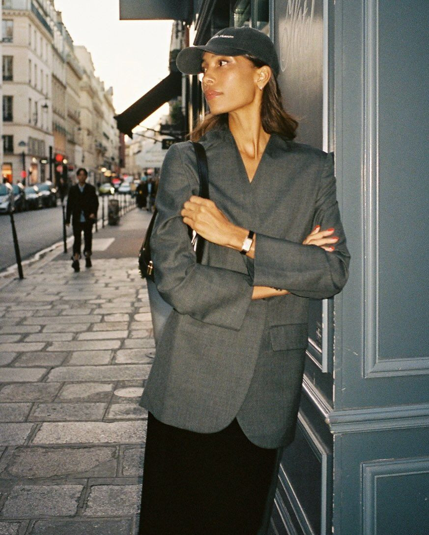 Man wearing a stylish baseball cap.